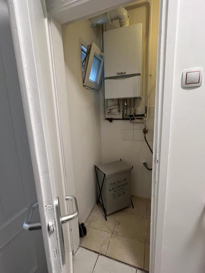Apartman Lara ซาเกร็บ ภายนอก รูปภาพ